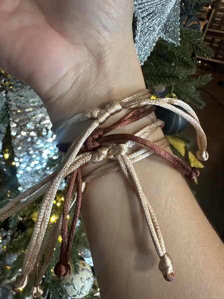 glow bracelet