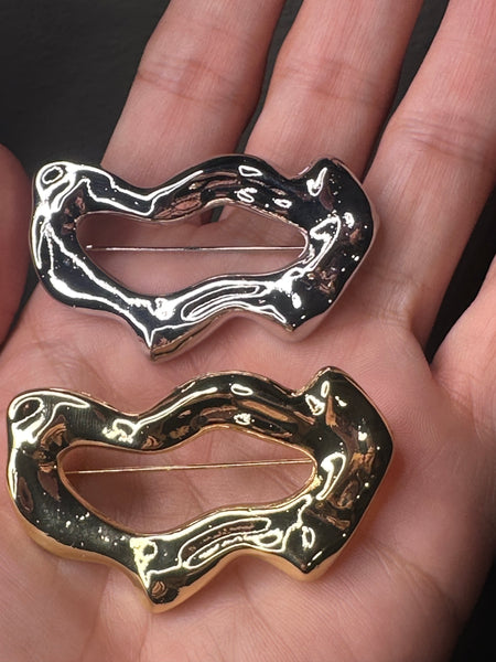 pin brooch