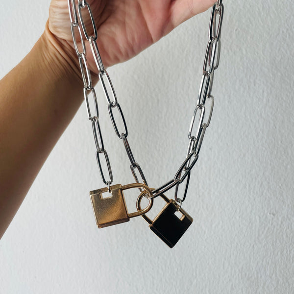 Lock my 🤍 necklace