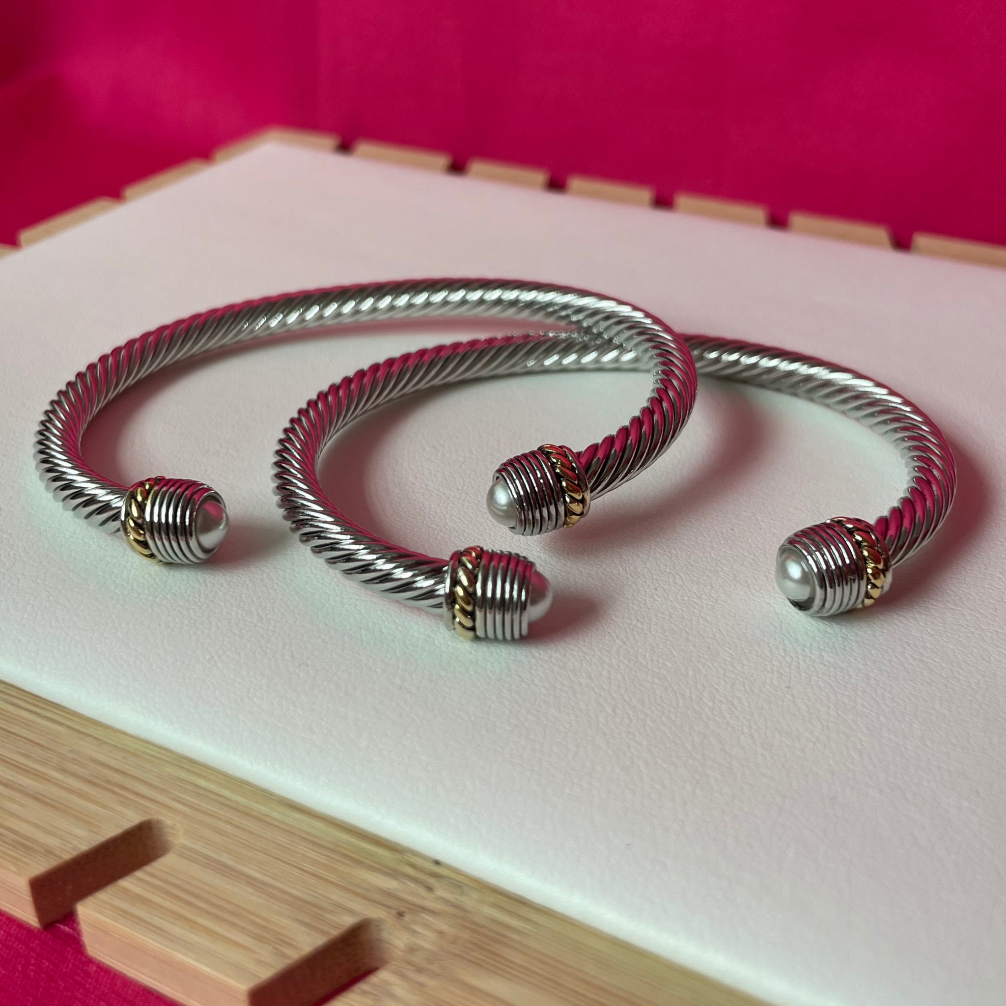 índigo bracelets
