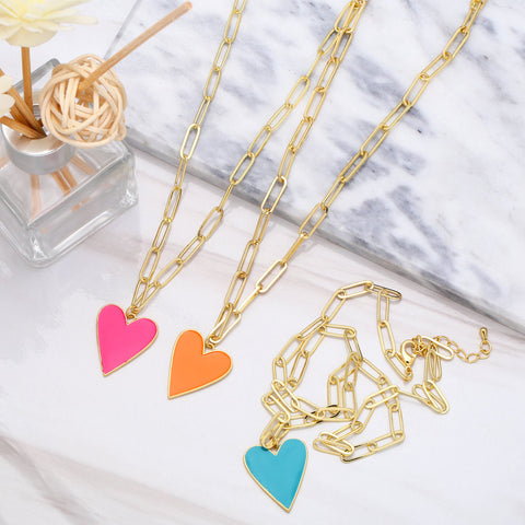 amor necklace